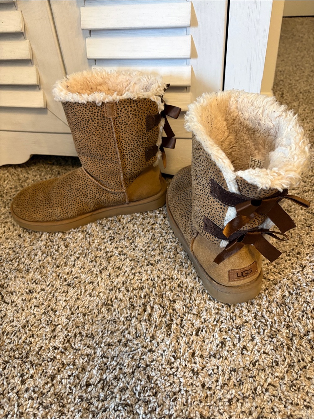 UGG Bailey Bow Micro Cheetah Women's Boots Chestnut Brown Shearling Animal Print